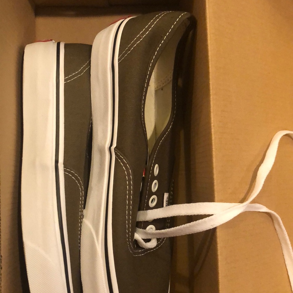 COPY - Vans Authentic Beech/Trie White Women’s